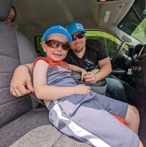 Meet your Posher, Nichalas